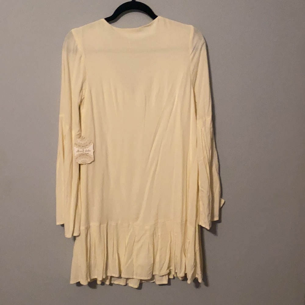 Off White Dress - Picture 2 of 2
